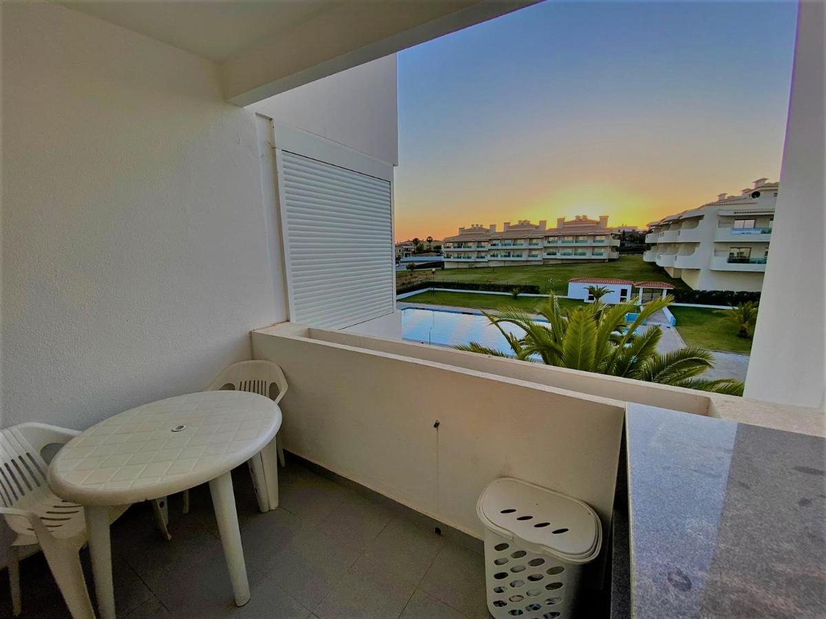 Ns Guesthouse Armacao de Pera Luaran gambar